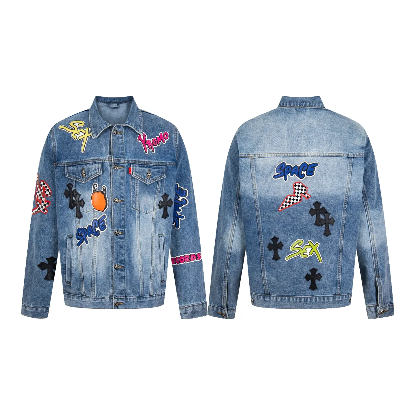 P320 ChromeHearts/Cro Hearts Cartoon Letter Chapter Cross Patchwork Leather Denim Jacket If you are obsessed with ChromeHearts, you can check it out. The same style for celebrities. Chrome Hearts is a very representative shirt jacket. The upper body of both men and women is really amazing, and it is the same style as Yu Shuxin and Angelababy! Recommended loose style for girls, super sweet! As soon as you go out, you will turn heads‼ ️This jacket really closes your eyes. Style number: 1857# (same style pants are available) Color: light blue Size: S M L XL